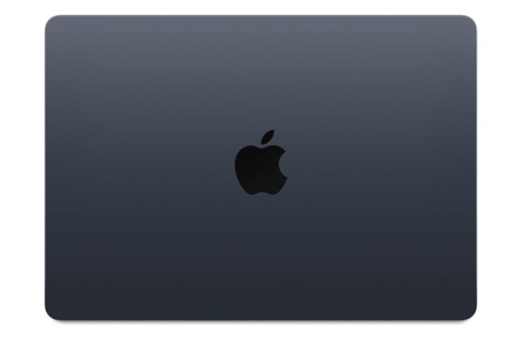 13 MacBook Air - Midnight 3